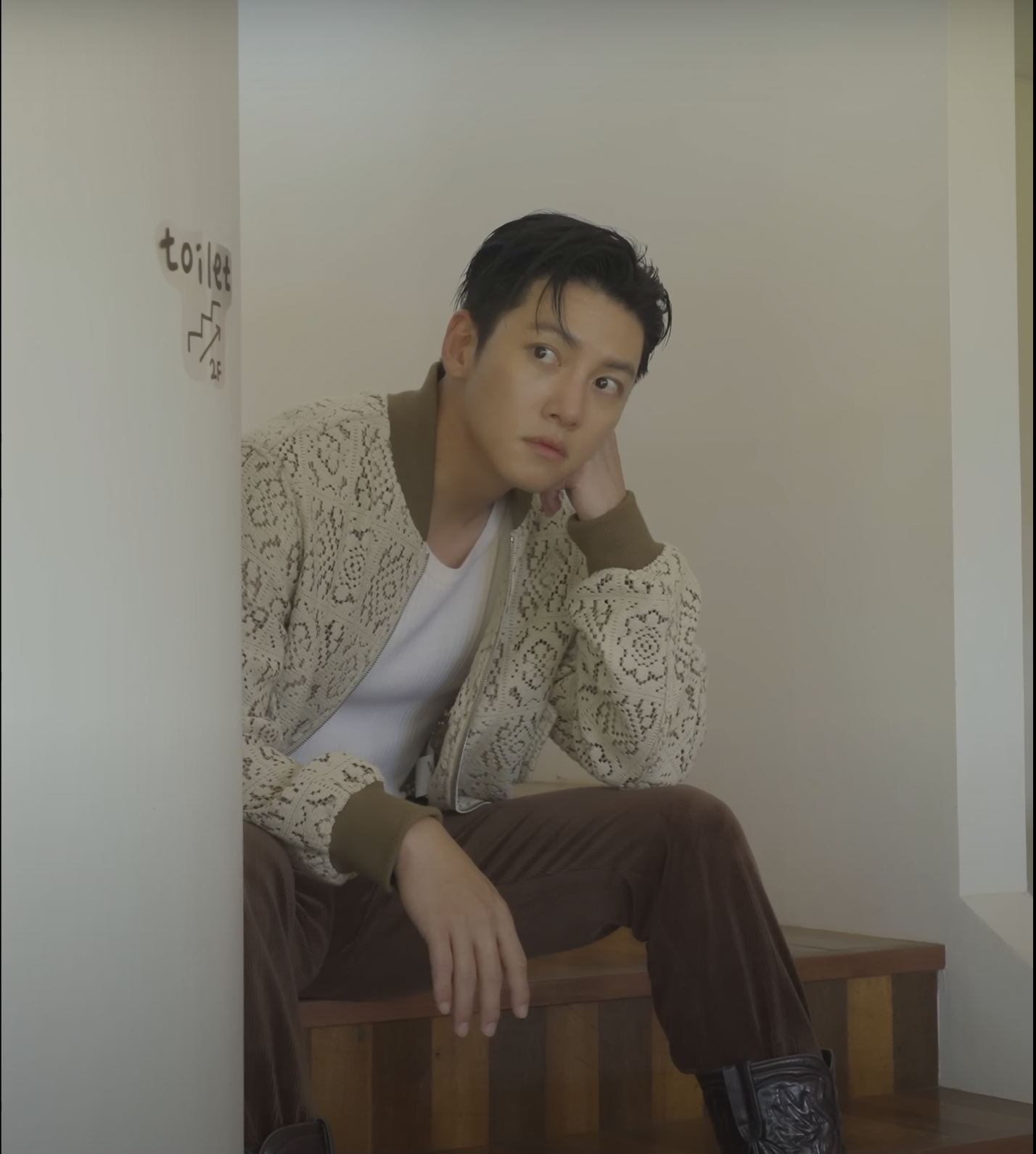 Magazine image 8